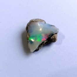 Naturalny kamień Opal Etiopski w formie kawałków nr 6