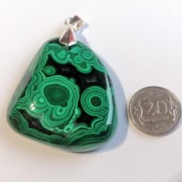 Naturalny kamień Malachit w formie przywieszki nr 13