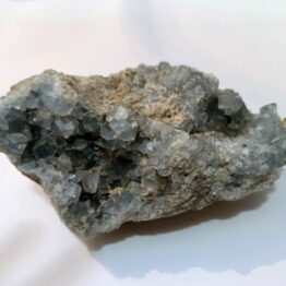 Naturalny kamień Celestyn w formie krystalicznej geody bryły Duży