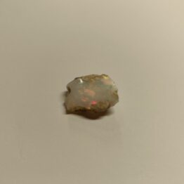 Naturalny kamień Opal Etiopski w formie kawałków nr 8